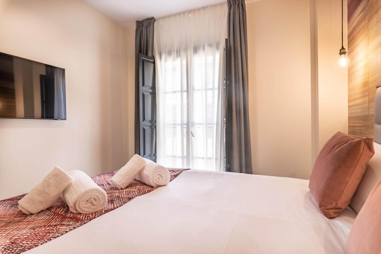 Home Art Apartments Soho Малага Екстер'єр фото
