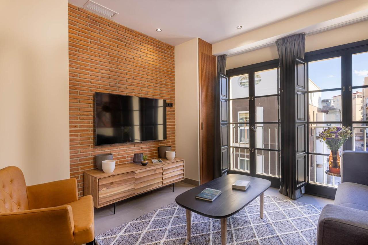 Home Art Apartments Soho Малага Екстер'єр фото