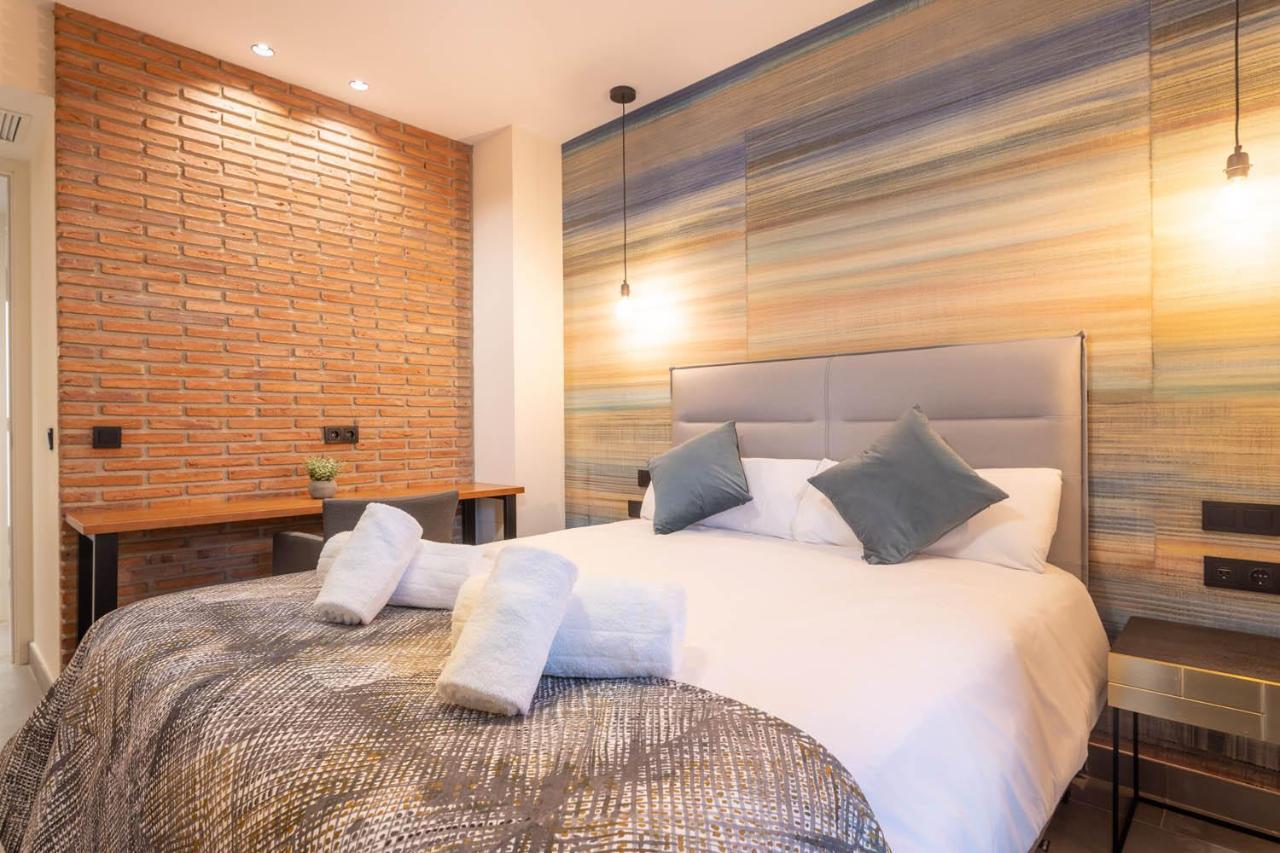 Home Art Apartments Soho Малага Екстер'єр фото