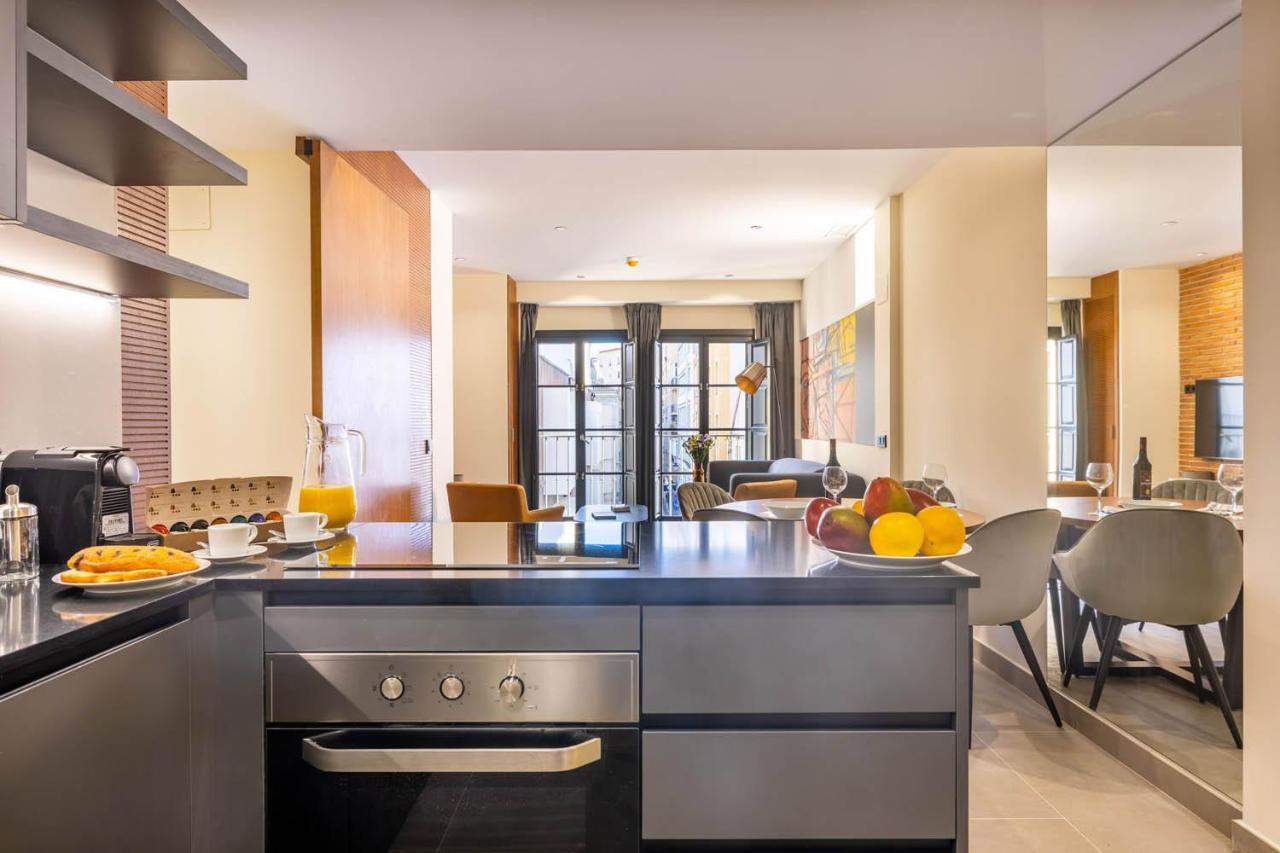 Home Art Apartments Soho Малага Екстер'єр фото