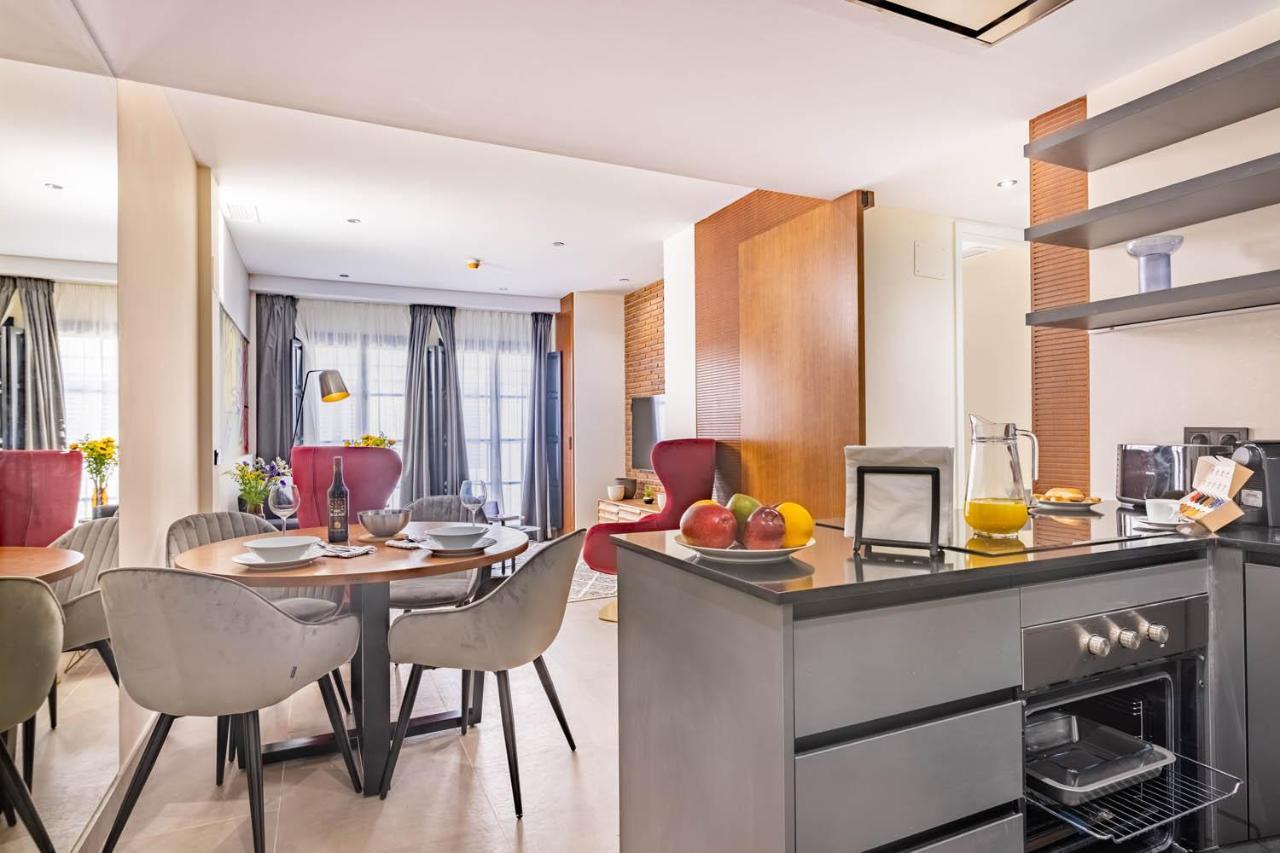 Home Art Apartments Soho Малага Екстер'єр фото