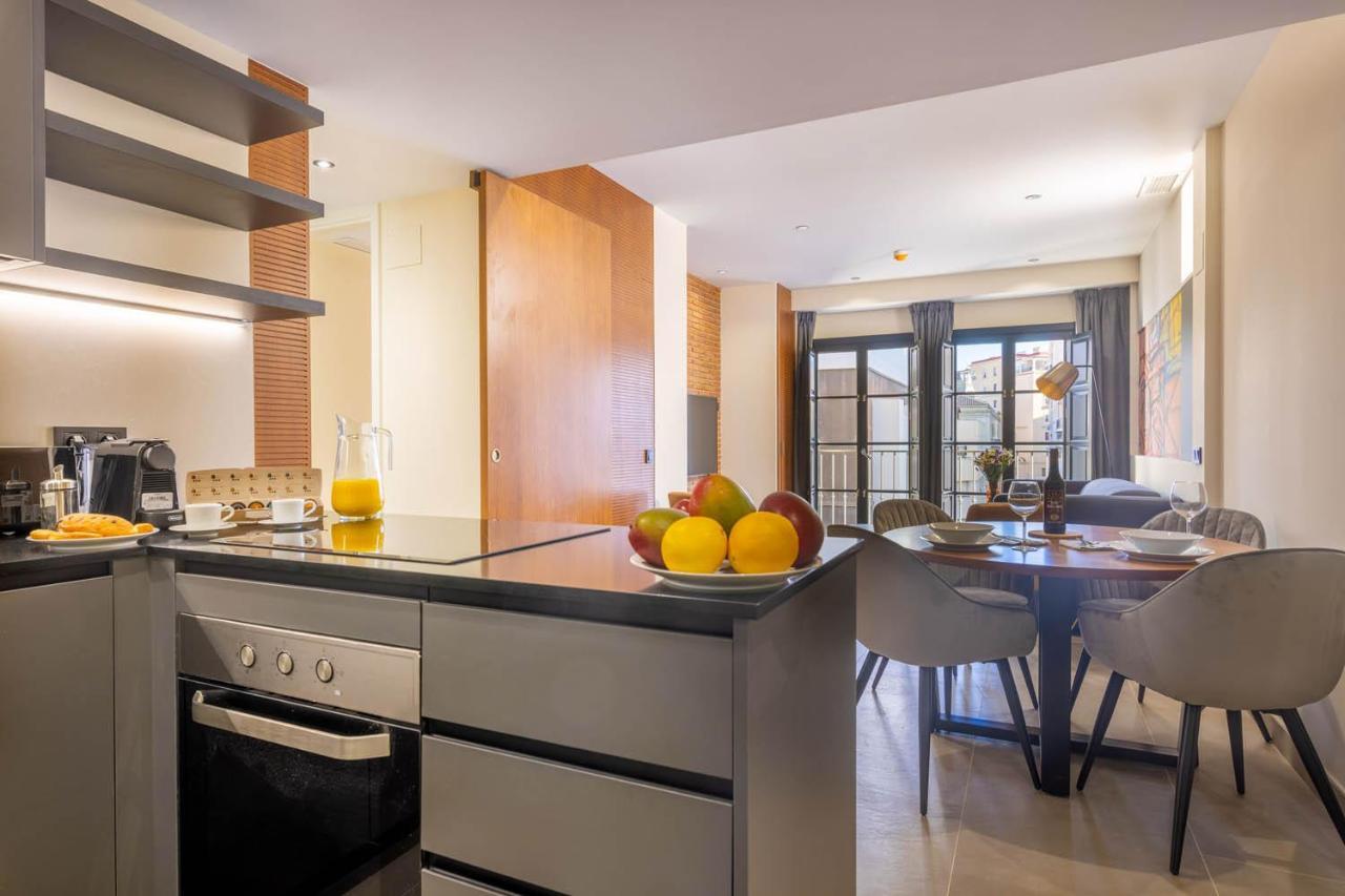 Home Art Apartments Soho Малага Екстер'єр фото
