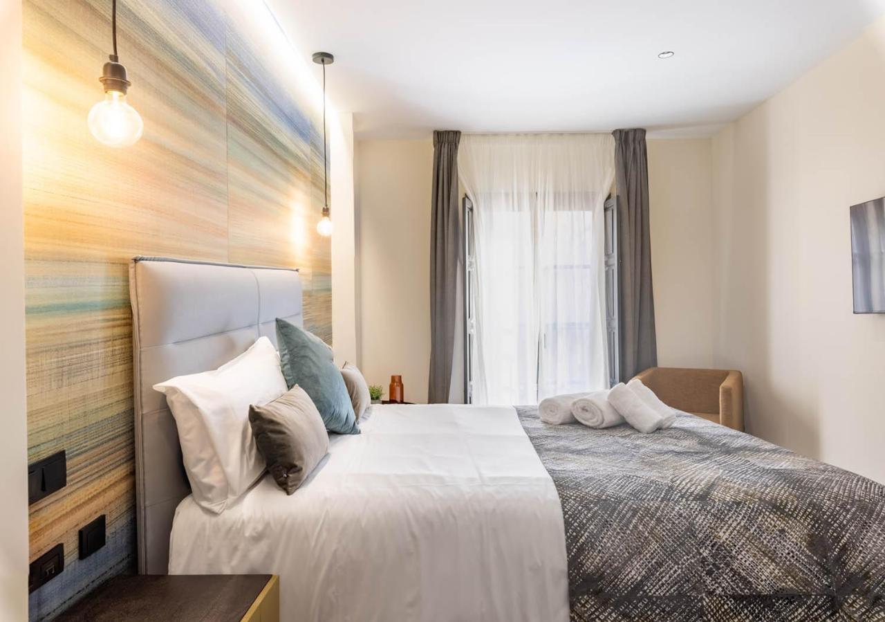 Home Art Apartments Soho Малага Екстер'єр фото